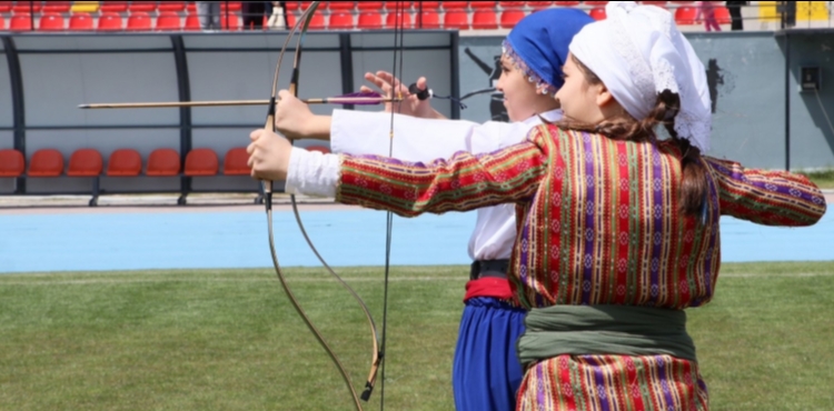 Geleneksel T�rk Ok�ulu�u �l Birincili�i m�sabakalar� tamamland�