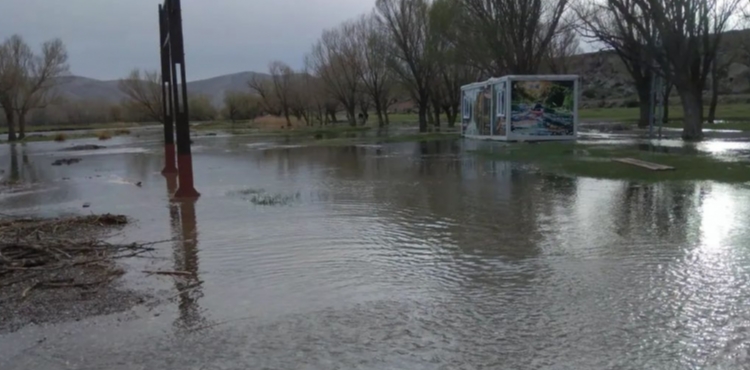 Tomarza�da sa�anak ya��� etkili olunca Zamant� Irma���n�n debisi y�kseldi