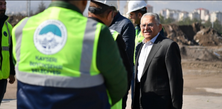 BA�KAN B�Y�KKILIǒTAN KARTAL KATLI KAV�A�I�NA YAKIN TAK�P: �VER�ML� B�R �EK�LDE �ALI�MALAR S�R�YOR�