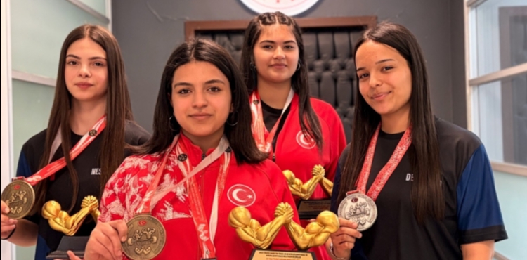 Erva Spor Okullar��ndan T�rkiye �ampiyonlu�u