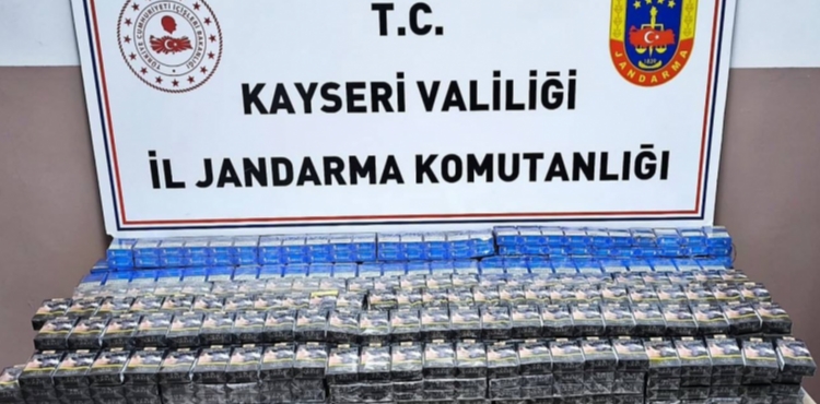 Kayseri�de 2 TIR�da ka�ak sigara ele ge�irildi