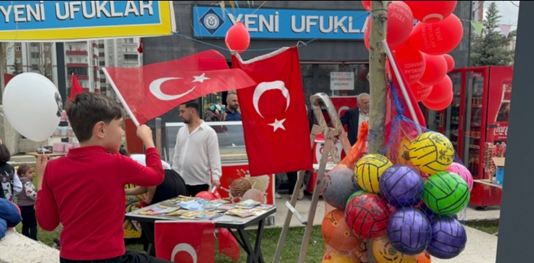 Yeni Ufuklar Derne�i�nden 23 Nisan etkinli�i