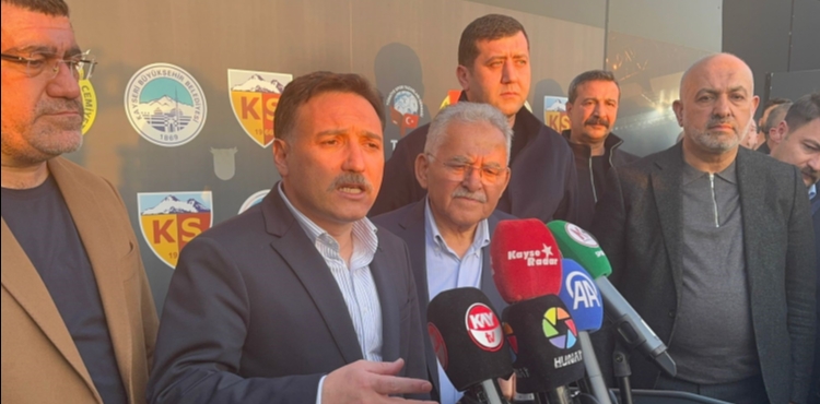 Vali G�kmen �i�ek: Kayserisporumuzun ligde kalmak i�in verdi�i b�y�k bir m�cadele var