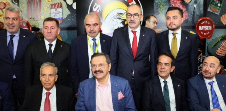 Kayseri past�rmas�n�n Avrupa zaferi Y�REX�te plaketle ta�land� 