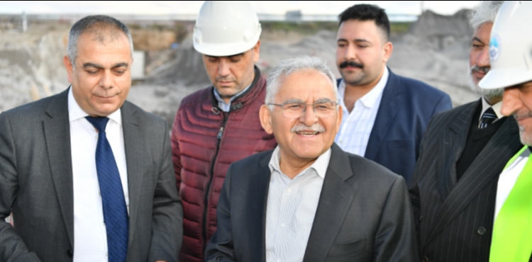 BA�KAN B�Y�KKILI� �LE B�Y�K�EH�R�DEN ENG�R G�LܒNE CAN SUYU