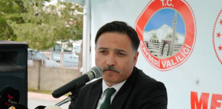 Vali �i�ek: T�rkiye�ye �rnek bir proje ortaya ��kt�