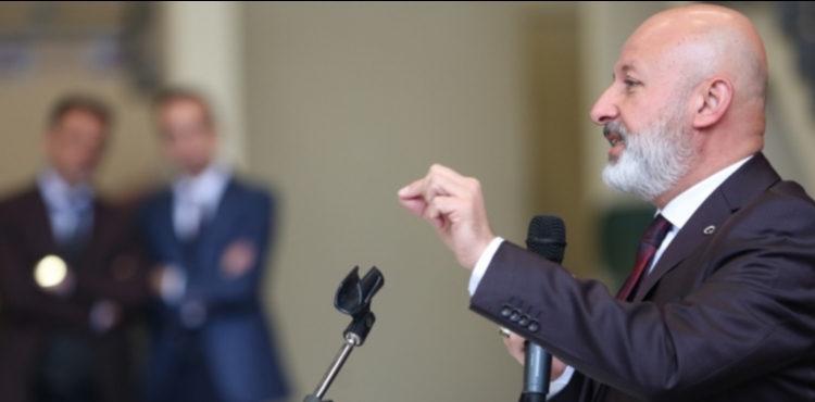 ���� DOSTU BA�KANDAN 1 MAYIS EMEK VE DAYANI�MA G�N� MESAJI