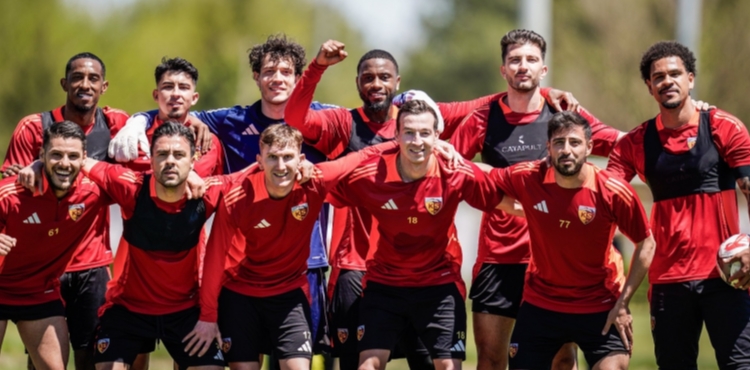 Kayserispor�da Moe ve futbolcular i�in veda haftas�