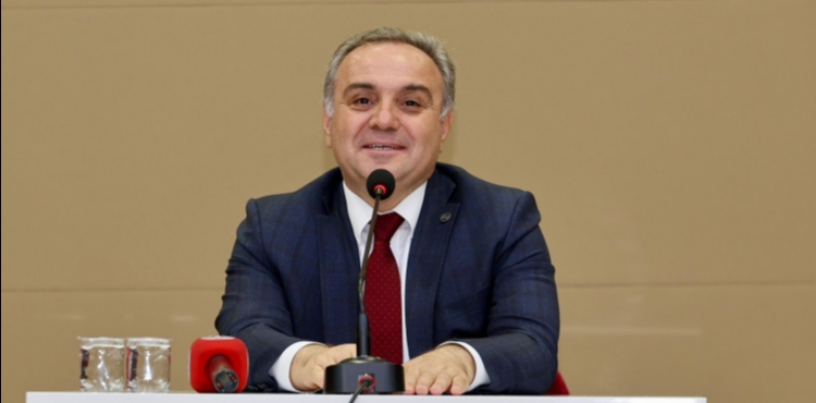 Rekt�r Prof. Dr. Altun, ��renciler ile Bir Araya Geldi
