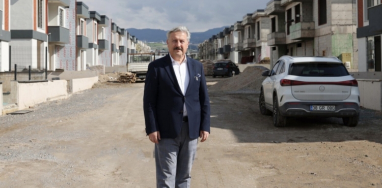 MAHALLE K�LT�R� �OK YAKINDA MEL�KGAZݒN�N BAH�EL� EVLER�NDE YEN�DEN BA�LAYACAK