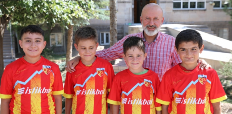 KOCAS�NAN FARKIYLA DAHA FONKS�YONEL PARKLAR, DAHA MUTLU �OCUKLAR
