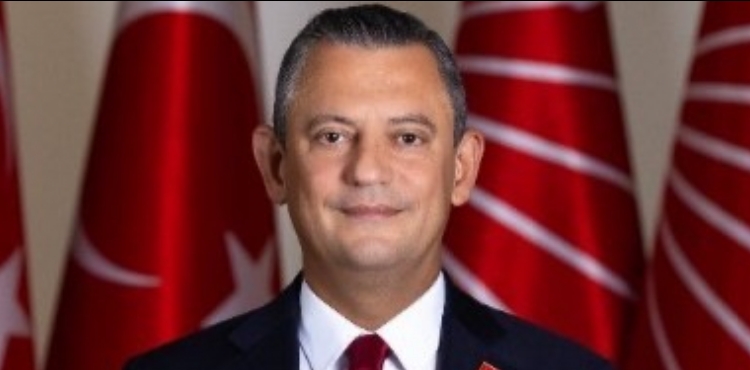 CHP�nin Kurultay S�recinde �lk �mza Kayseri�den