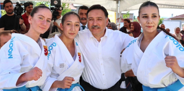 KAYSERݒDE 70��NC� ERVA SPOR OKULU A�IRNAS�TA A�ILDI