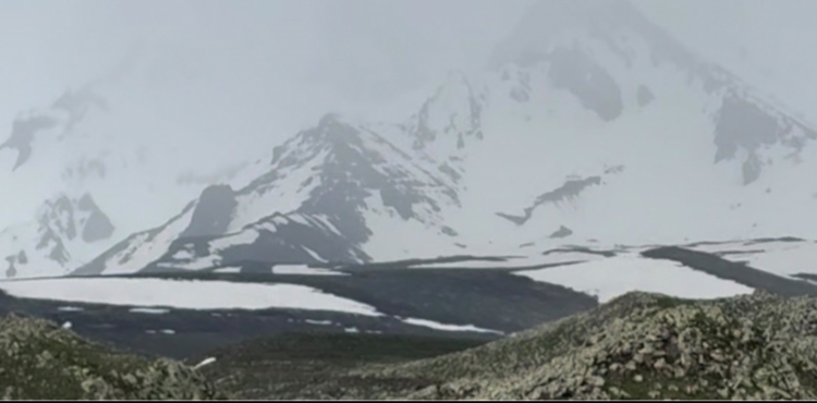 Erciyes Da���na Haziran Ay�nda Kar Ya�d�