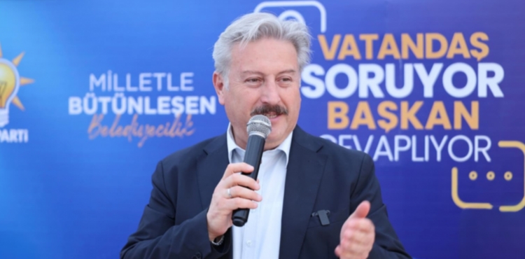 VATANDA� SORDU, BA�KAN PALANCIO�LU HEM CEVAPLADI HEM PROJELER� ANLATTI