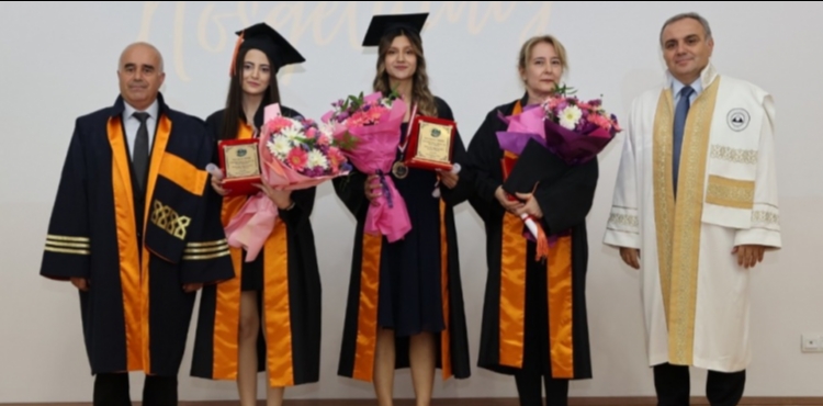 ERÜ Turizm Fakültesi 17. Dönem Mezunlarını Verdi