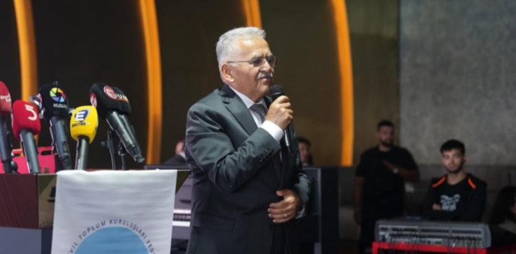 BA�KAN B�Y�KKILIǒTAN 8. KAYSER�L�LER Z�RVES�'NDE B�RL�K, BERABERL�K VE DAYANI�MA VURGUSU