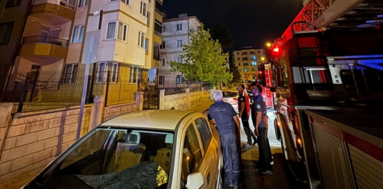 Apartmandaki Yanık Kokusu İhbarı Ekipleri Seferber Etti