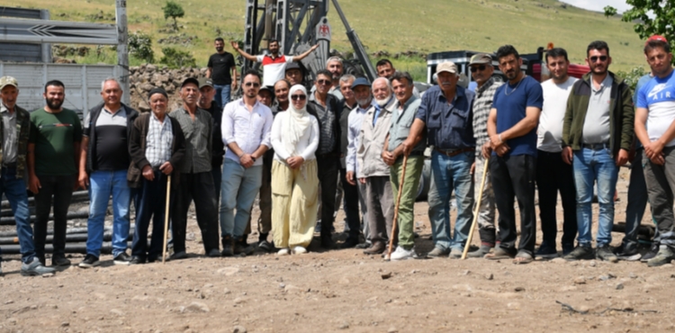BA�KAN B�Y�KKILIǒTAN HAYVANCILI�A CAN SUYU: DENGELL� YAYLASI�NDA DEV SU PROJES�