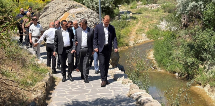 Erdemli Vadisi�nde Selin Yaralar� Sar�l�yor