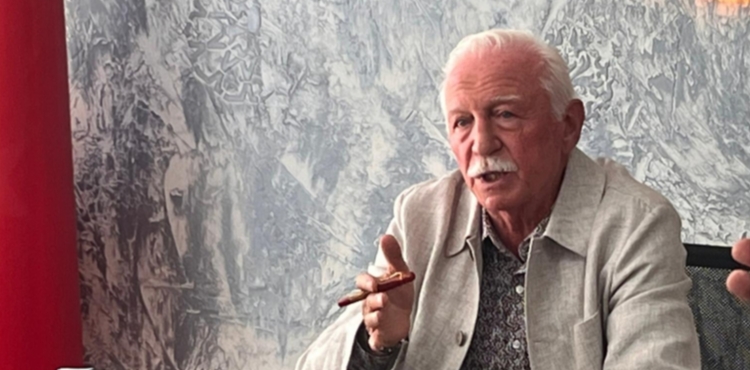 CHP�de eski �l Ba�kan� Kemal Nakipo�lu, partisinden istifa etti