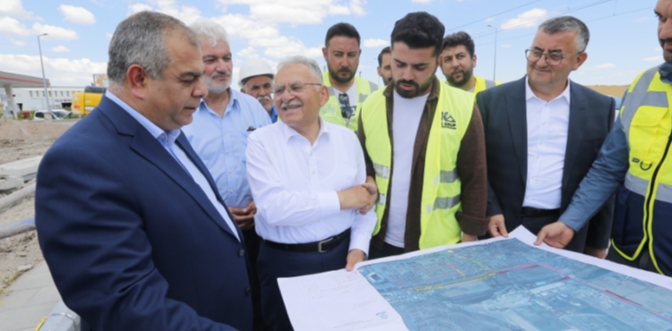 BA�KAN B�Y�KKILI�: 