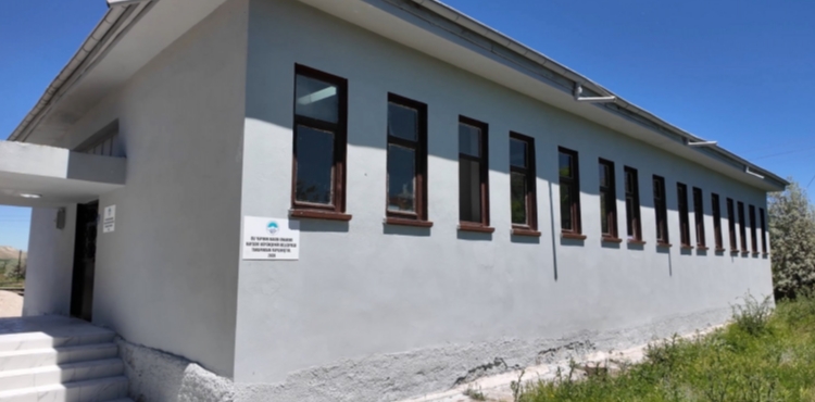 PINARBA�I �L�ES� KAYNAR MAHALLES� TAZ�YE EV� YEN�LEND�