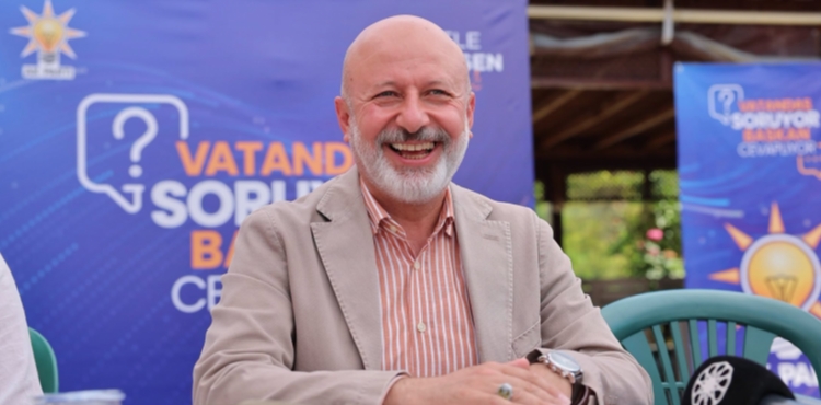 KOCAS�NAN�DA HER HANEYE DOKUNAN H�ZMET VURGUSU
