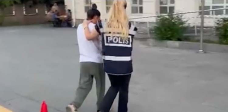 12,5 YIL HAP�SLE ARANAN KADIN H�K�ML� YAKALANDI