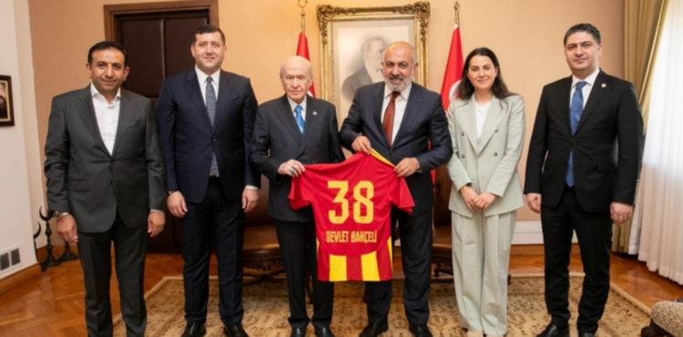 Kayserispor y�netiminden Devlet Bah�eli�ye ziyaret