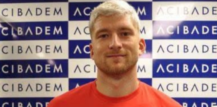 Kayserisporlu futbolcular sa�l�k kontrol�nden ge�ti
