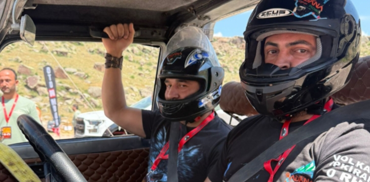 �ncesu'da Off-Road Heyecan�: 32 �lden 57 Tak�m M�cadele Etti