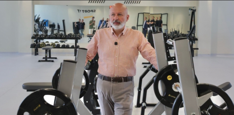 KOCAS�NAN AKADEM� YUNUSEMRE TES�S� G�Z KAMA�TIRIYOR