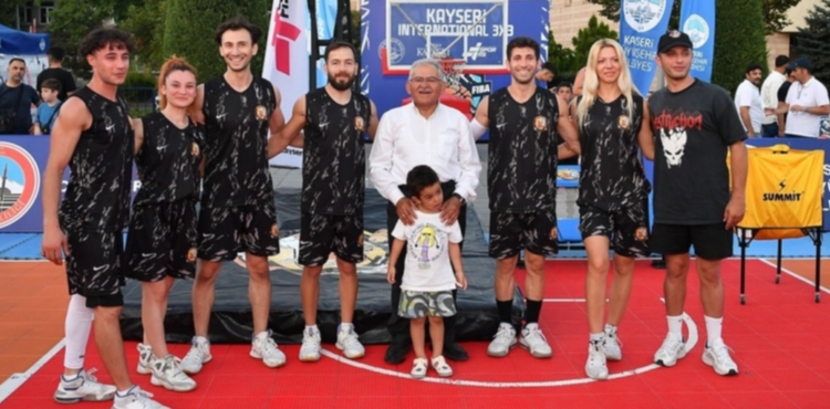 KAYSER�, D�NYANIN EN �Y� 3X3 BASKETBOLCULARINI A�IRLAYACAK