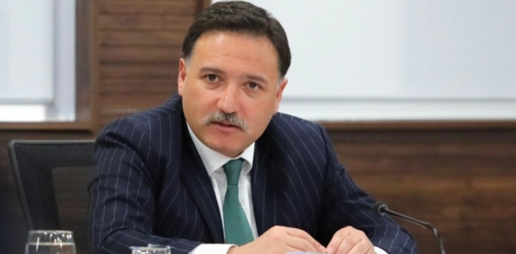 Vali G�kmen �i�ek�ten 15 Temmuz mesaj�