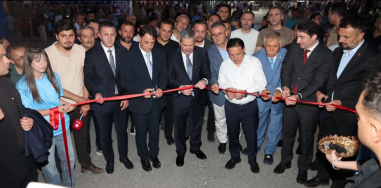 B�Y�K�EH�R BELED�YES� SPOR A.�., ��IK SEYRAN� FEST�VAL�'NDE M�N�KLER�N NE�ES�NE ORTAK OLDU