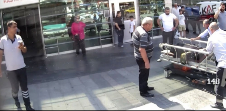 YOLCU OTOB�STE FENALA�TI, �OF�R HASTANEYE YET��T�RD�