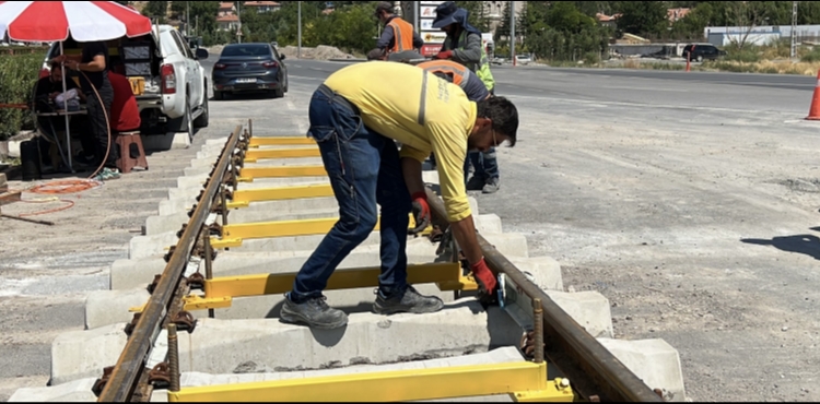 T1-T3 HATLARINDAK� GE��C� OTOB�S AKTARMA UYGULAMASI SONA ERD�