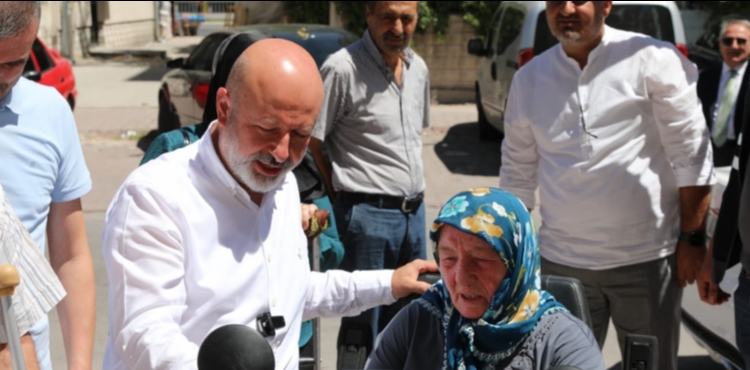 Kocasinan Belediyesi�nden engellilere engelsiz ula��m deste�i