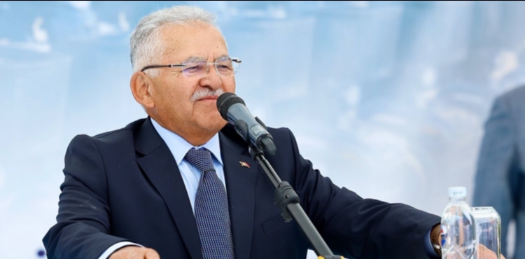 BA�KAN B�Y�KKILIǒTAN MALAZG�RT VE B�Y�K TAARRUZ ZAFER� MESAJI