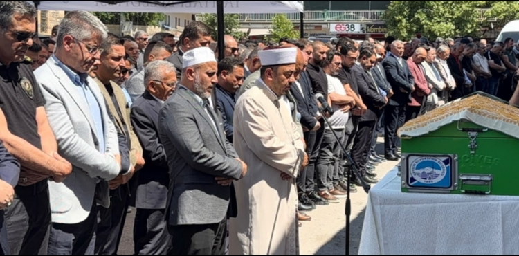 YAHYALI ESK� BELED�YE BA�KANI ESAT KESK�NKILIǒIN E�� HAYR�YE KESK�NKILI�, TOPRA�A VER�LD�