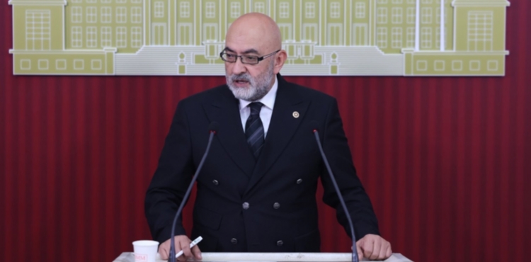 Milletvekili C�ng�, 400 y�l �nce Kayseri�de evlili�in ekonomik boyutunu anlatt�