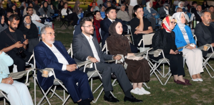 TALAS’TA “ASIRLIK GECE” FİNALİ AÇIK HAVADA İZLENDİ