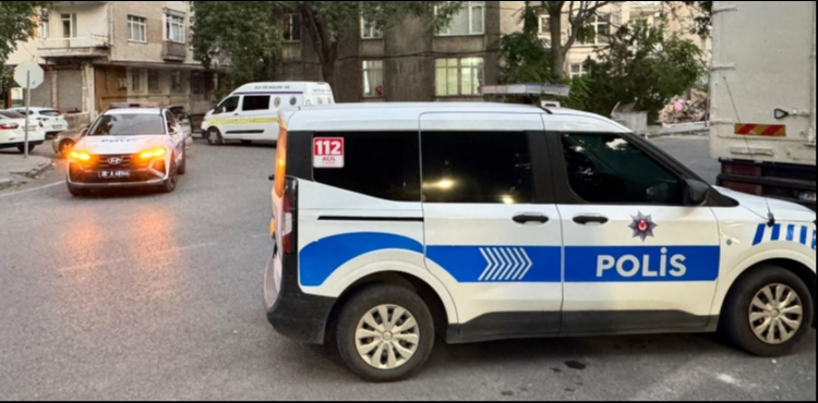 CEZAEV�NDEN �IKTIKTAN B�R G�N SONRA ARKADA�IYLA KAVGA ED�P B�RB�RLER�N� SATIRLA YARALADILAR