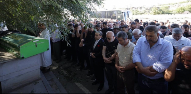 KAHRAMANMARAޒTA KAZADA HAYATINI KAYBEDEN �� �NSANI, KAYSERݒDE TOPRA�A VER�LD�