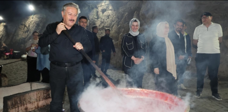 MEL�KGAZ�'DE SAL�A G�NLER� REKOR KATILIMLA TAMAMLANDI