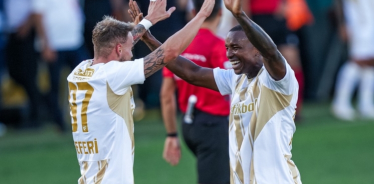 Kayserispor�u Seferi ve Moreno s�rtl�yor, kalede G�khan g�ven veriyor