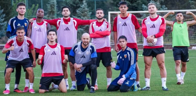 Kayserispor�da Manisa FK haz�rl�klar� ba�lad�