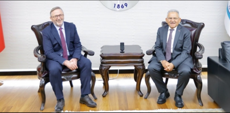 BAKAN YARDIMCISI YILMAZ�DAN BA�KAN B�Y�KKILIǒA �K�LT�R� �VG�S�