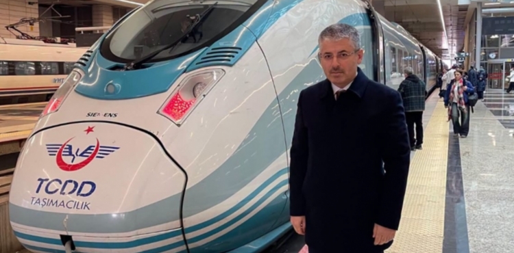 �OPURO�LU�NDAN HIZLI TREN PAYLA�IMI: GEL�YOR, GELMEKTE OLAN